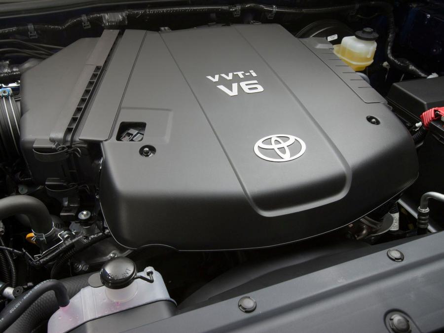  Toyota Tacoma SR5 Double Cab 2012 года  (фото 2 из 23)